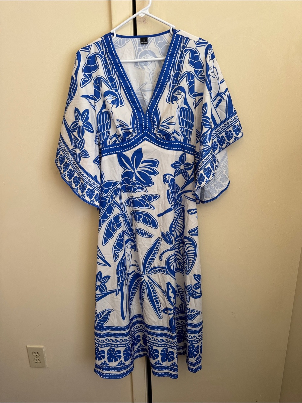 SHEIN Blue & White V-Neck Dress with Tropical Print